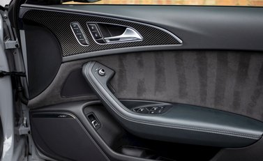 Audi RS6 Avant Performance 24