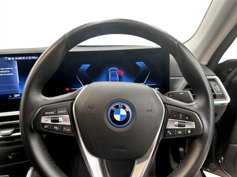 BMW i4 35 70.2kWh Sport Gran Coupe 5dr Electric Auto eDrive (286 ps) 1 Owner - Se 13
