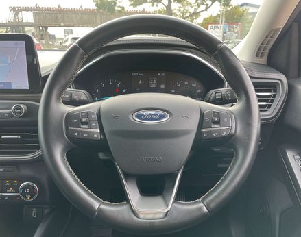 Ford Focus 1.0 Focus Vignale 5dr 19
