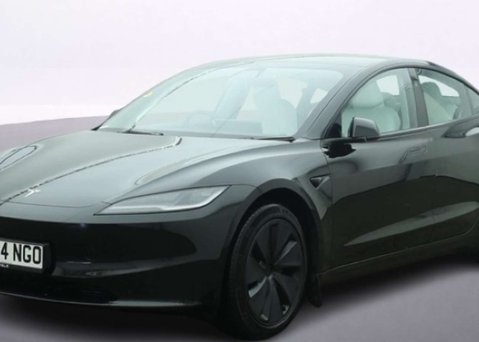 Tesla Model 3 (Dual Motor) Long Range Saloon 4dr Electric Auto 4WDE (306 ps) 5