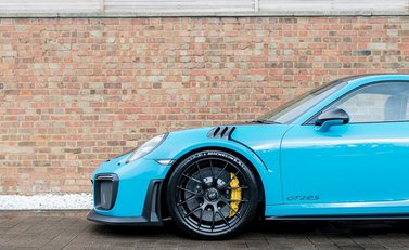 Porsche 911 (991) GT2 RS 23