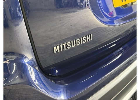 Mitsubishi Outlander 2.2 DI-D 4 SUV 5dr Diesel Manual 4WD Euro 6 (s/s) (147 ps) 16