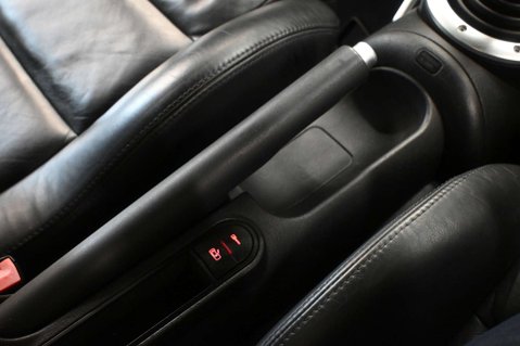 Audi TT 1.8 TT Quattro (225 bhp) 4WD 3dr 37