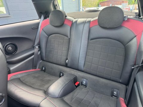 Mini Hatch JOHN COOPER WORKS 12