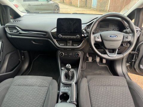 Ford Fiesta Fiesta Titanium 5 door 1.0L EcoBoost 125PS mHEV FWD 6-Speed Manual 11