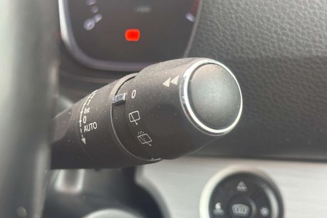 Toyota Proace Verso 2.0D Family Medium MPV 5dr Diesel Auto MWB Euro 6 (s/s) (8 Seat) (180 ps) 39