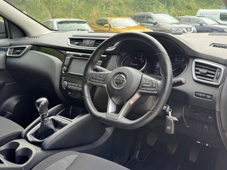 Nissan Qashqai 1.5 Qashqai Acenta Premium dCi 5dr 17