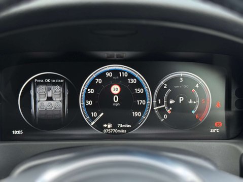 Jaguar XF 3.0d V6 S Saloon 4dr Diesel Auto Euro 6 (s/s) (300 ps) 35