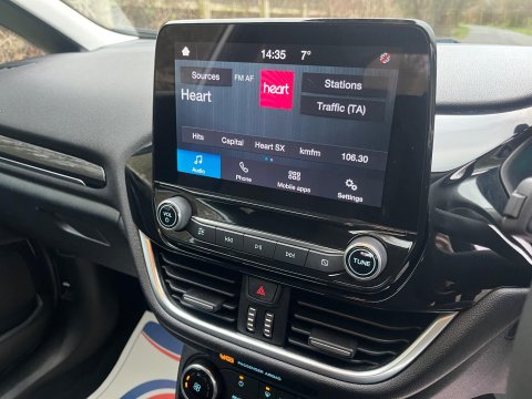 Ford Fiesta TREND 15