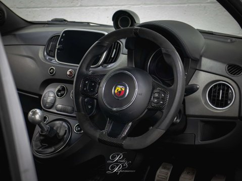 Abarth 595 1.4 595 Competizione 3dr 11