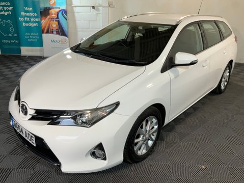 Toyota Auris 1.6 V-Matic Icon Touring Sports Multidrive S 5dr 31
