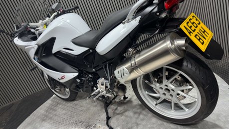 BMW F800 2013 ONLY 25K NEW MOT VERY CLEAN SPORTS TOURER 800CC 31