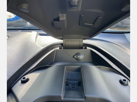 Ford Transit Connect 1.5 TDCi 220 Panel Van 5dr Diesel Manual L1 H1 (120 g/km, 74 bhp) 27