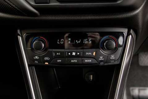 Suzuki SX4 S-Cross MOTION BOOSTERJET MHEV 38