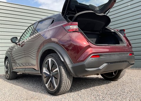 Nissan Juke TEKNA PLUS 20