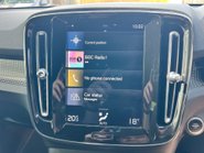 Volvo XC40 2.0 T4 R-DESIGN AWD AUTOMATIC 11