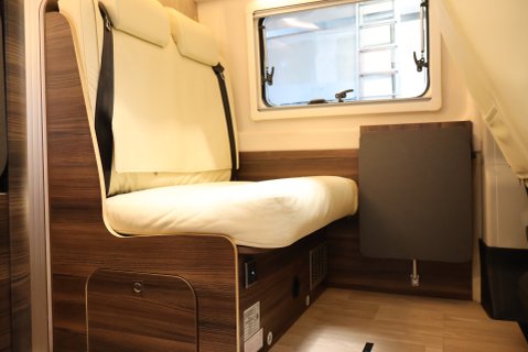 Fiat Ducato Laika 646 ECOVIP 180 BHP Auto huge factory upgrades cost new £98K    19