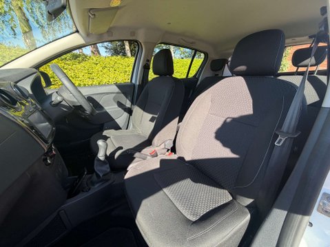 Dacia Sandero 0.9 Sandero Comfort TCe 5dr 9