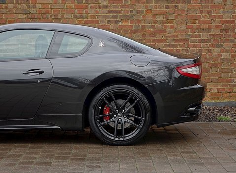 Maserati Granturismo Sport 8