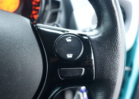 Citroen C1 1.0 VTi Flair Hatchback 5dr Petrol ETG5 Euro 6 (68 ps) 30