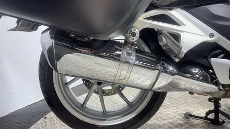 BMW R 1200 RT 2015 STUNNING EXAMPLE EBONY COLOUR SCHEME 45K NEW MOT 1200CC 23