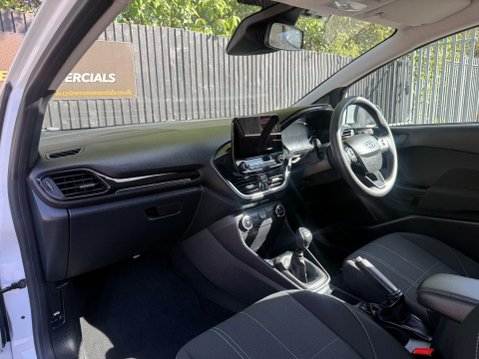 Ford Fiesta BASE TDCI 19