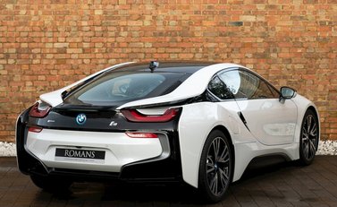 BMW I8 9