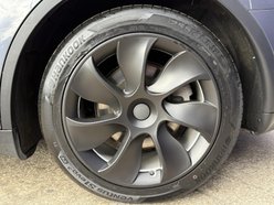 Tesla Model Y SUV 5dr Electric Auto RWD (346 ps) 16