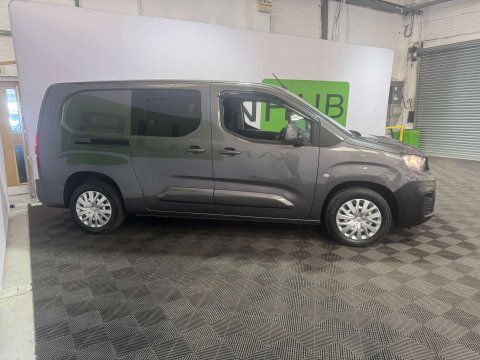 Peugeot Partner 1.5 Partner Professional Premium+ BHDi 4