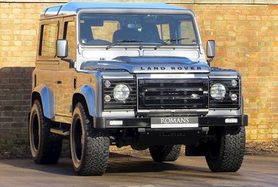 Land Rover Defender 90 XS