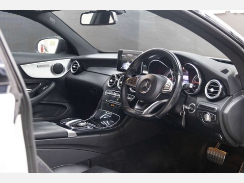 Mercedes-Benz C Class 2.1 C 220 AMG Line D Auto 2dr 21