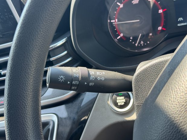 Maxus Deliver 9 LWB L3H2 [SOLD CR] Medium Roof Luxury Air Con Sensors EURO 6 20