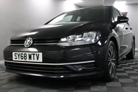 Volkswagen Golf SE NAVIGATION TDI 28