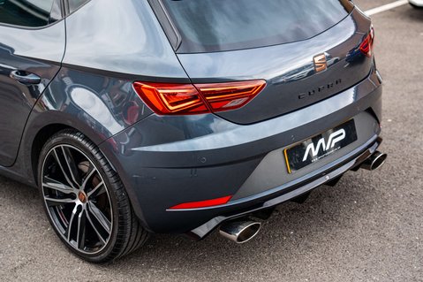 SEAT Leon 2.0 Leon Cupra Luxury 290 TSi Semi-Auto 5dr 52