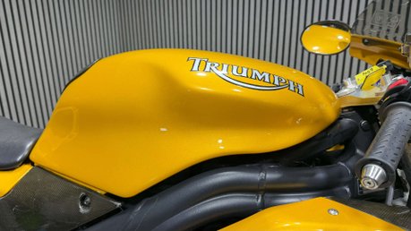 Triumph Daytona 2007 ONLY 22K GREAT RUNNING PROJECT BIKE 955CC SPORTS BIKE 20