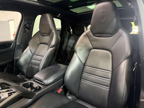 Porsche Cayenne 2.9T V6 S SUV 5dr Petrol TiptronicS 4WD Euro 6 (s/s) (440 ps) 6