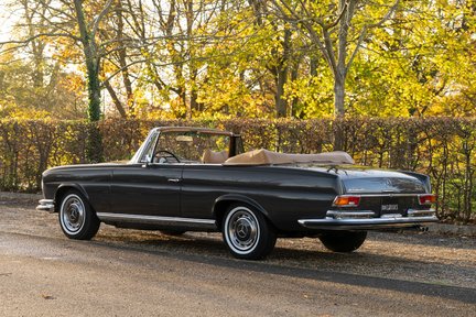 Mercedes-Benz SE 280SE 3.5 4