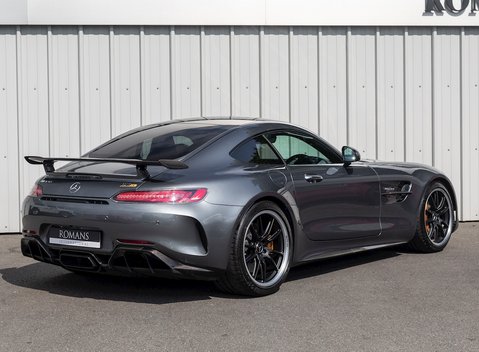 Mercedes-Benz AMG GT R GT R 7