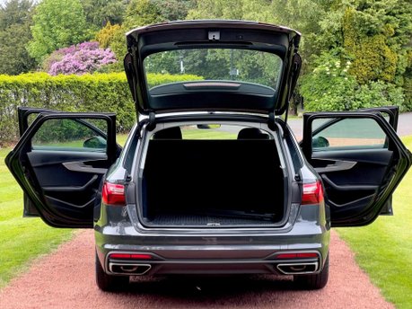 Audi A4 AVANT TFSI TECHNIK MHEV 7