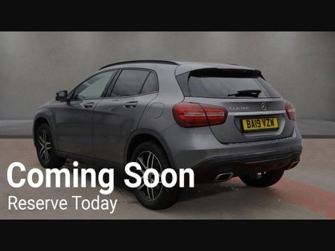 Mercedes-Benz GLA GLA 180 URBAN EDITION 2