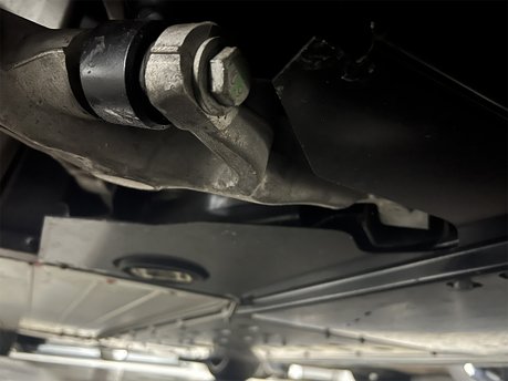 Aston Martin Vanquish V12 S 92