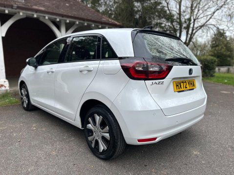 Honda Jazz I-MMD SR 21