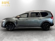 Dacia Jogger 1.0 TCe EXTREME MPV 5dr Petrol Manual Euro 6 (s/s) (110 ps) Alloys - Blueto 4