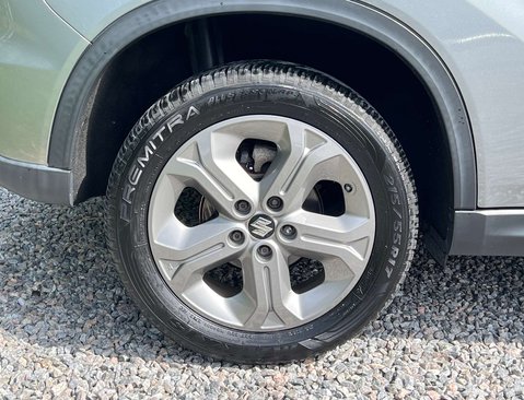 Suzuki Vitara 1.6 Vitara SZ-T 5dr 13