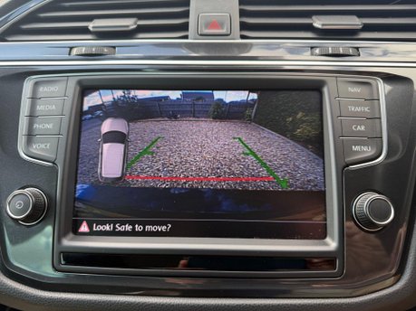 Volkswagen Tiguan 2.0 TDI BlueMotion Tech SEL DSG 4Motion Euro 6 (s/s) 5dr 16