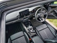 Audi RS4 Carbon Black 27