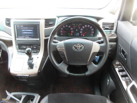 Toyota Vellfire 2.4 Z GOLDEN EYES + 7 Seats 19