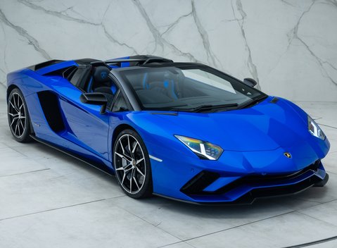 Lamborghini Aventador S LP 740-4 ROADSTER 14