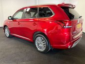 Mitsubishi Outlander 2.4 Outlander Exceed PHEV CVT 4WD 5dr 3