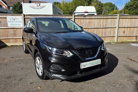 Nissan Qashqai 1.3 DIG-T ACENTA PREMIUM 5 Dr